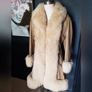 Vintage 1970's Penny Lane coat shearling leather medium tan